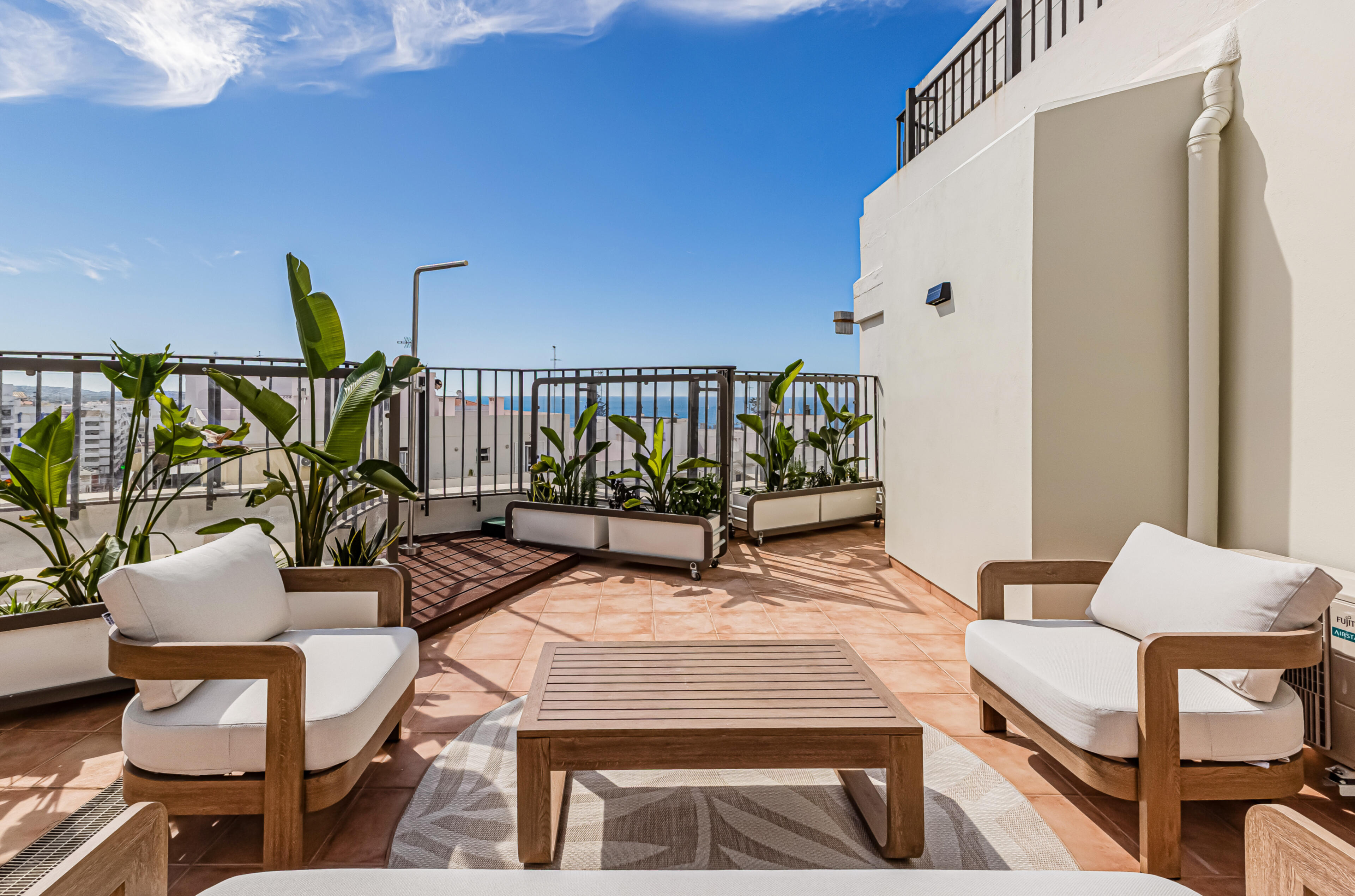 Algarve ocean view apartment 84m2 private terrace ideal for remote work and long winter stays